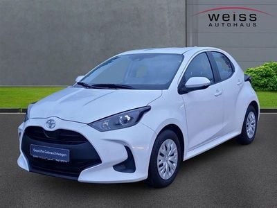 Gebraucht Toyota Yaris Comfort 72 PS (52 kW) 2022 Weiss Kleinwagen