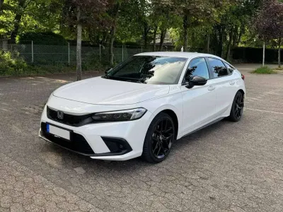 Gebraucht Honda Civic Hybrid 184 PS (135 kW) 2024 Weiß Limousine
