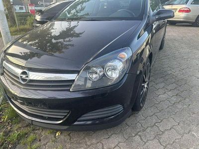 Opel Astra GTC