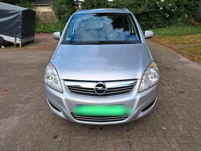 Gebraucht Opel Zafira 116 PS (85 kW) 2010 Silber Van / Kleinbus