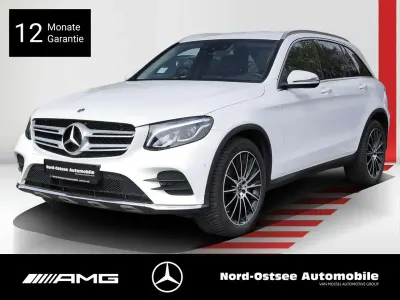Używany Mercedes GLC250 AMG 211 KM (155 kW) 2018 Biały SUV