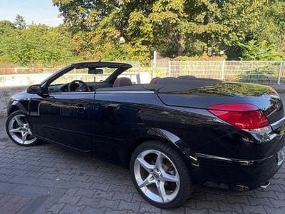 Gebraucht Opel Astra Cabriolet 200 PS (147 kW) 2007 Schwarz Cabrio