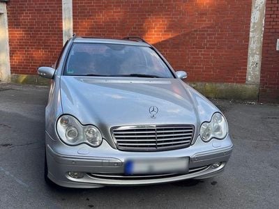 Gebraucht Mercedes C200 Avantgarde 163 PS (119 kW) 2004 Silber Kombi
