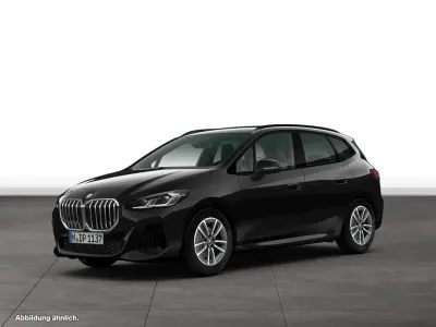 Gebraucht BMW 220 Active Tourer Sport Line 156 PS (114 kW) 2025 Schwarz Van / Kleinbus