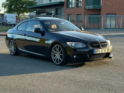 Gebraucht BMW 335 Efficient Dynamics 306 PS (225 kW) 2011 Schwarz Coupé