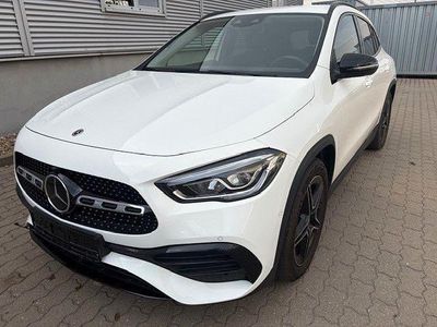 Gebraucht Mercedes GLA200 AMG 163 PS (119 kW) 2023 Weiß SUV