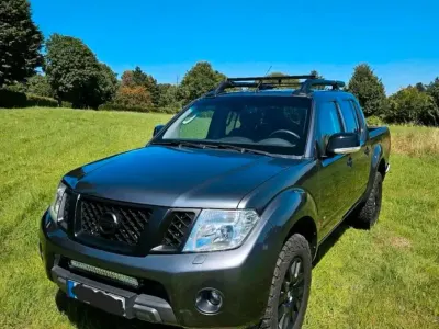 Gebraucht Nissan Navara 231 PS (169 kW) 2014 Grau Pickup