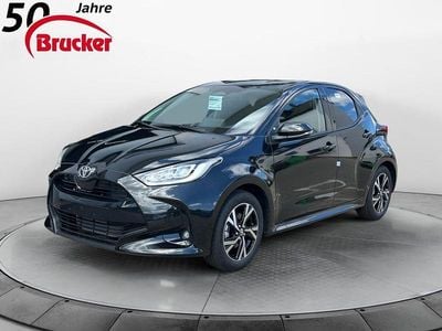 Schwarz Neu 2025 Toyota Yaris Hybrid Limousine | 26.947 € (Fairer Preis)
