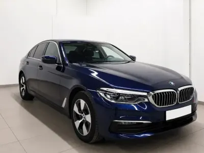 Gebraucht BMW 530 Sport Line 252 PS (185 kW) 2020 Blau Limousine