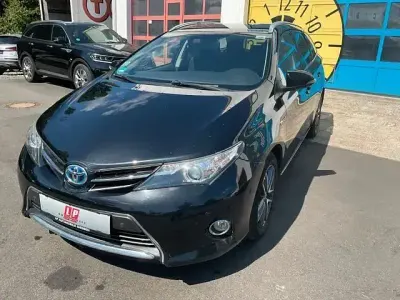 Gebraucht Toyota Auris Touring Sports 99 PS (72 kW) 2015 Schwarz Kombi