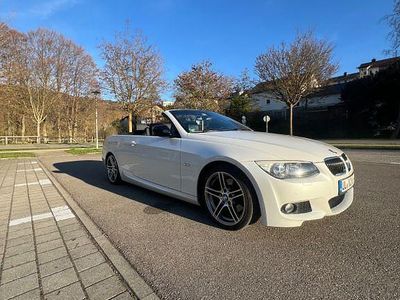 Gebraucht BMW 325 Cabriolet M Sport 204 PS (150 kW) 2011 Weiß Cabrio