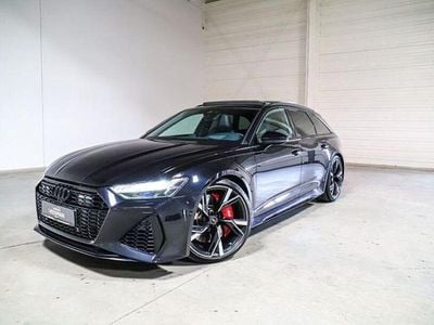 Begagnad Audi RS6 Ambiente 600 HK (441 kW) 2021 Svart Kombi