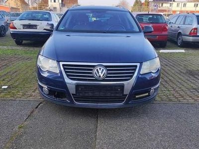Gebraucht VW Passat Highline 140 PS (102 kW) 2008 Blau Kombi