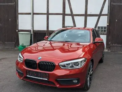 Gebraucht BMW 118 Advantage 136 PS (100 kW) 2019 Orange Kleinwagen
