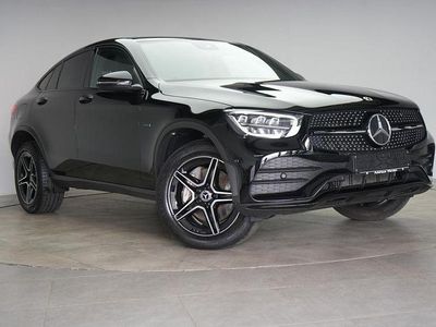 Second-hand Mercedes GLC300e AMG line 194 CP (142 kW) 2022 Negru Berlinǎ