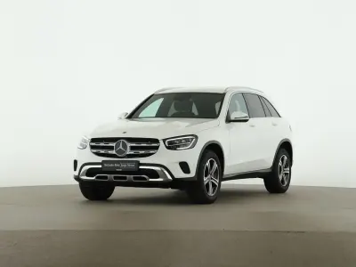 Gebraucht Mercedes GLC300 194 PS (142 kW) 2022 Weiß SUV