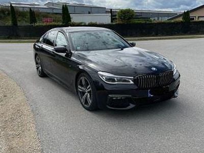 Second-hand BMW 730 M Sport 265 CP (194 kW) 2019 Negru Berlinǎ