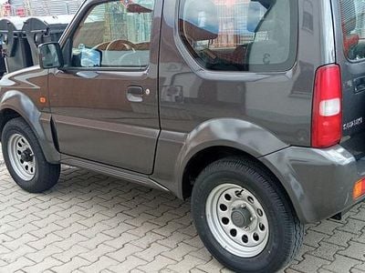 Second-hand Suzuki Jimny 86 CP (63 kW) 2012 Gri SUV