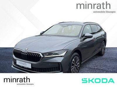 Gebraucht Skoda Superb Selection 193 PS (141 kW) 2024 Grau Kombi