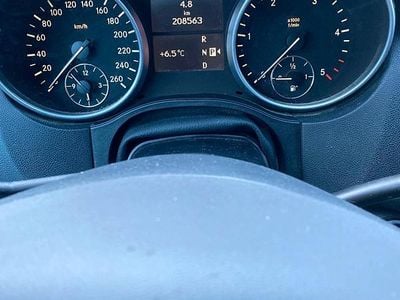 Gebraucht Mercedes ML350 231 PS (169 kW) 2011 Grau SUV