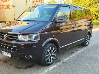Gebraucht VW Multivan Cup 179 PS (131 kW) 2014 Violett Van / Kleinbus