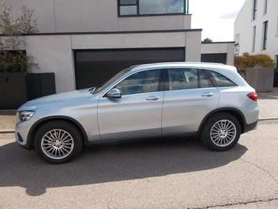 Gebraucht Mercedes GLC250 204 PS (150 kW) 2016 Silber SUV