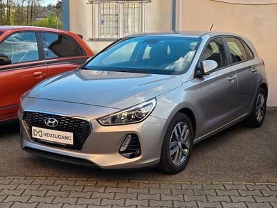 Begagnad Hyundai i30 Trend 140 HK (102 kW) 2018 Vit Sedan