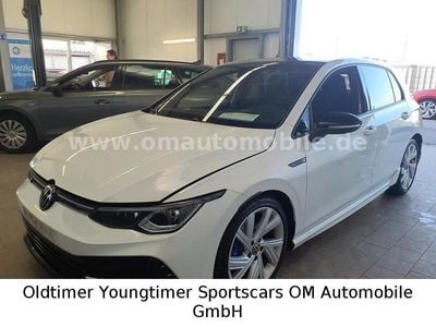 Usata VW Golf VIII R 333 CV (244 kW) 2023 Bianco Berlina