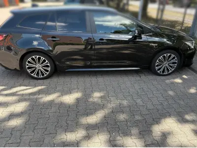 Gebraucht Toyota Corolla 184 PS (135 kW) 2019 Schwarz Kombi