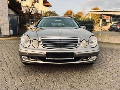 Mercedes E240