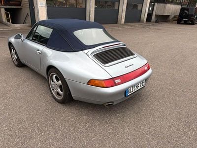 Porsche 911 Carrera Cabriolet
