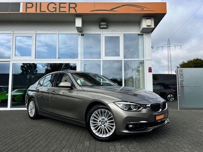 BMW 330e