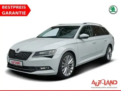Gebraucht Skoda Superb Ambition 190 PS (139 kW) 2018 Weiß Kombi