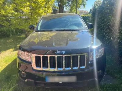 Gebraucht Jeep Grand Cherokee 210 PS (154 kW) 2012 Schwarz SUV