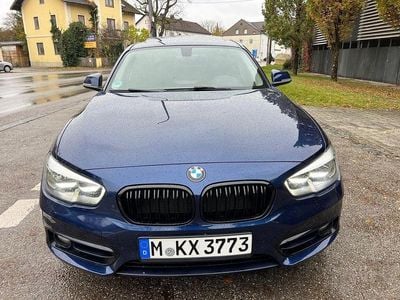 Usata BMW 118 Sport Line 150 CV (110 kW) 2015 Blu Utilitaria