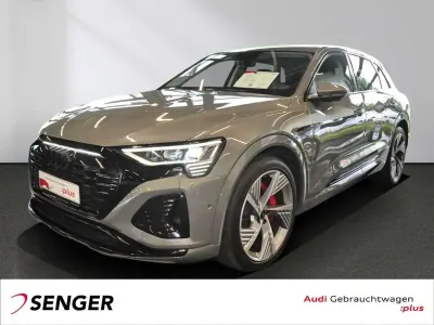 Gebraucht Audi Q8 e-tron S-Line 300 kW (408 PS) 2023 Chronosgrau metallic SUV