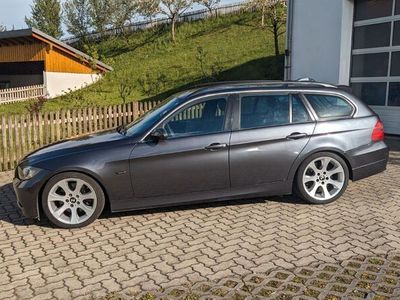 gebraucht BMW 325 d touring - Steuerkette gew, original Ahk