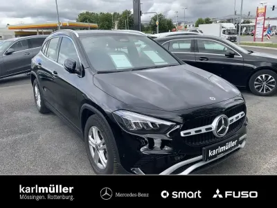 Gebraucht Mercedes GLA200 Advanced 163 PS (119 kW) 2024 Unilack nachtschwarz SUV