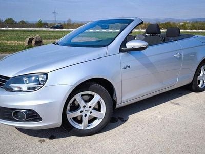 Gebraucht VW Eos 140 PS (102 kW) 2012 Silber Cabrio