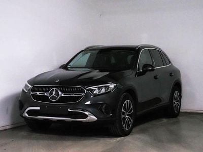 Grau Gebraucht 2024 Mercedes GLC220 SUV | 52.980 € (Guter Preis)
