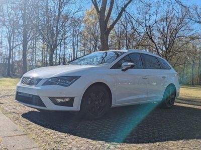 Usata Seat Leon ST FR 150 CV (110 kW) 2016 Bianco Station wagon