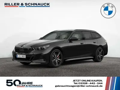 Gebraucht BMW i5 M Sport 250 kW (340 PS) 2025 Black sapphire Kombi
