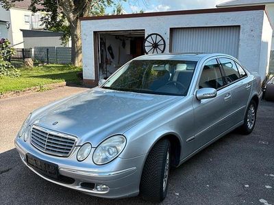 Mercedes E270