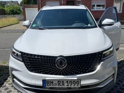Gebraucht DFSK Fengon 220 PS (161 kW) 2023 Weiß SUV