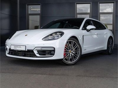 Porsche Panamera GTS