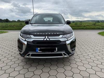 Mitsubishi Outlander P-HEV