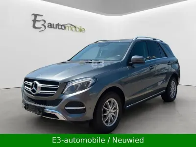 Gebraucht Mercedes GLE250 204 PS (150 kW) 2018 Selenitgrau (metallic) SUV