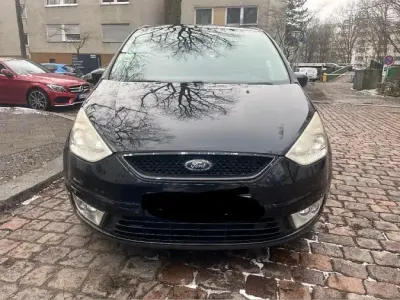 Używany Ford Galaxy Ghia 140 KM (102 kW) 2006 Czarny Minivan