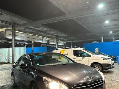 Gebraucht Peugeot 508 155 PS (114 kW) 2011 Blau Limousine
