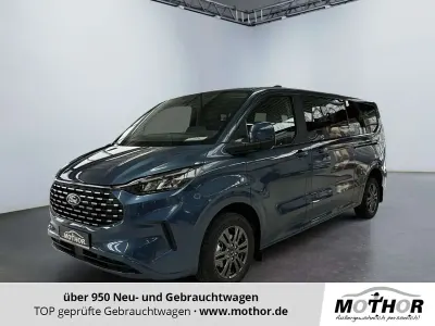 Neu Ford Tourneo Custom Titanium 170 PS (125 kW) 2026 Blau Van